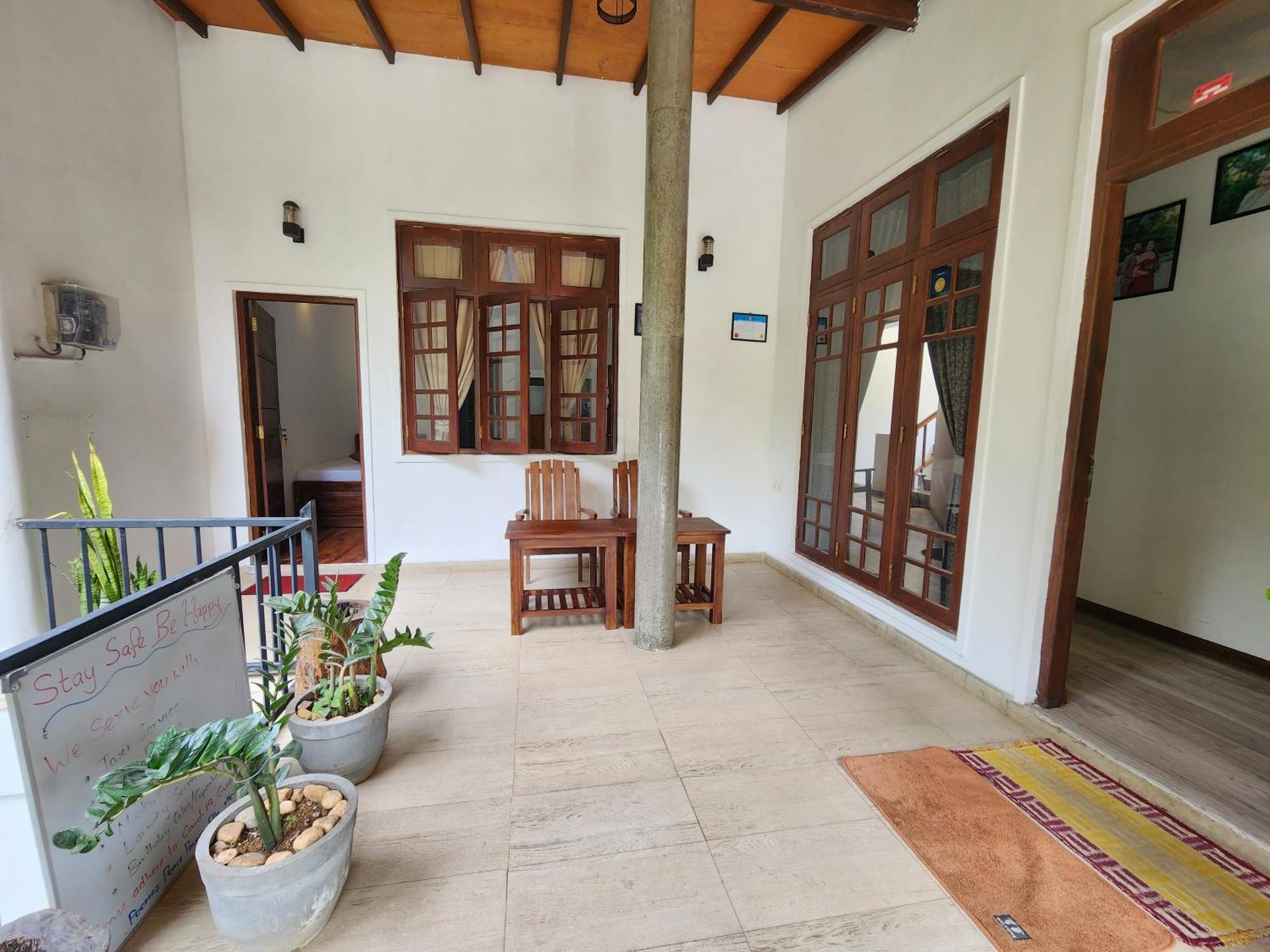 Poomaz Peace Palace エッラ 部屋 写真