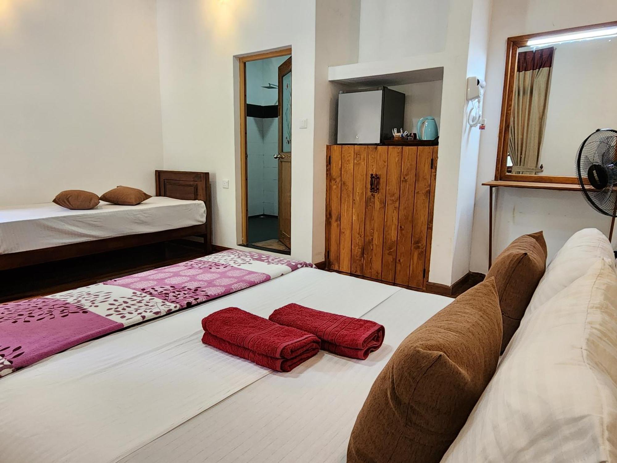 Poomaz Peace Palace エッラ 部屋 写真